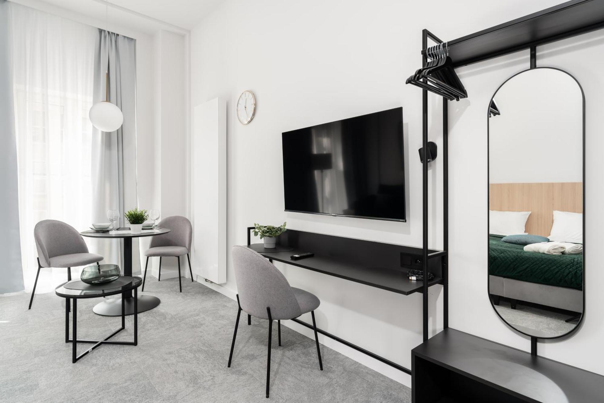 Citycenter Sauna & Fitness Apartments Podgorna By Renters Prestige Poznan Exterior foto